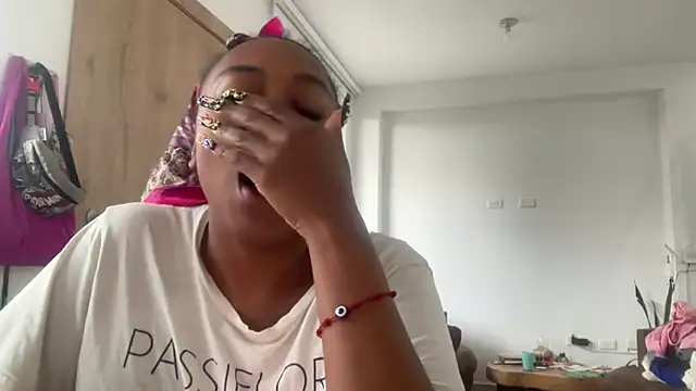 ChocolateCakeQueen online show from 11-01-25, 08:33