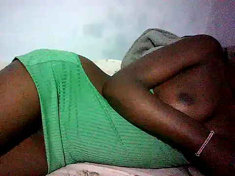 Snapshot of Sweetlolliy chatting on 02-18-25, 05:21 Sweetlolliy online show from 02-18-25, 05:21