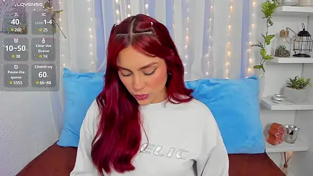 HazzelGray online show from 12-03-24, 02:38