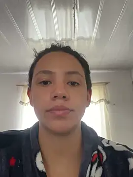 hannahb-e online show from 12-02-25, 01:39