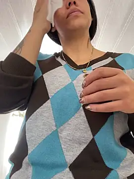 hannahb-e online show from 02-02-26, 04:38