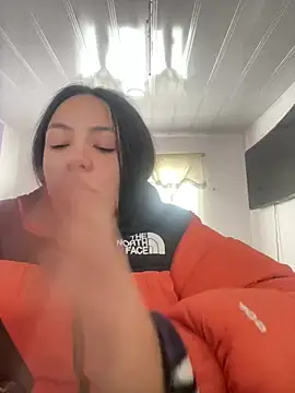 hannahb-e online show from 02-23-26, 07:11