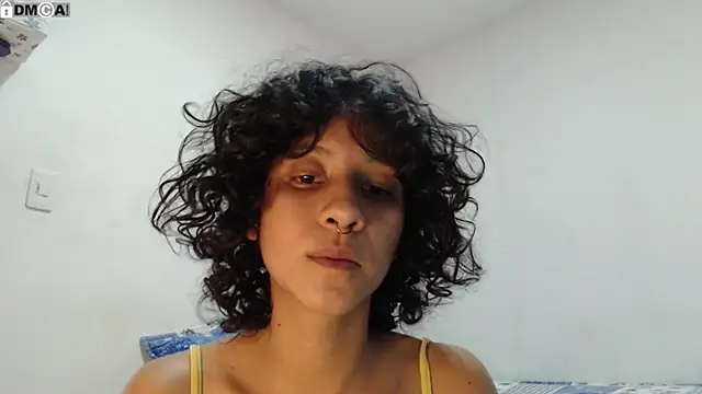 Snapshot of AlinaWoolf_ chatting on 09-10-25, 08:31 AlinaWoolf online show from 09-10-25, 08:31