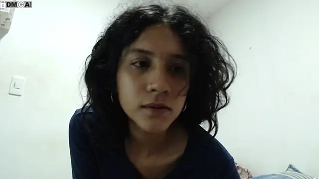 Snapshot of AlinaWoolf_ chatting on 02-01-26, 09:46 AlinaWoolf online show from 02-01-26, 09:46