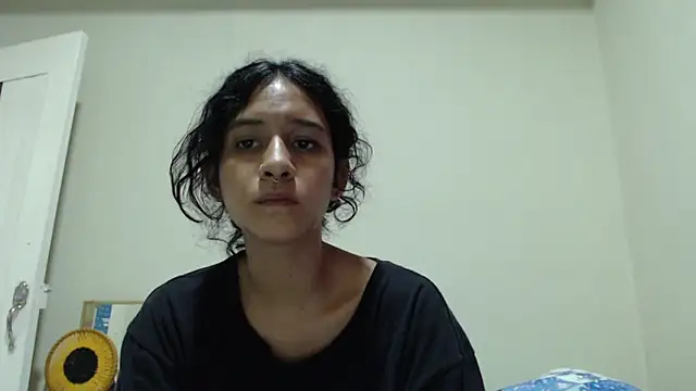 AlinaWoolf  online show from 04-16-26, 06:52