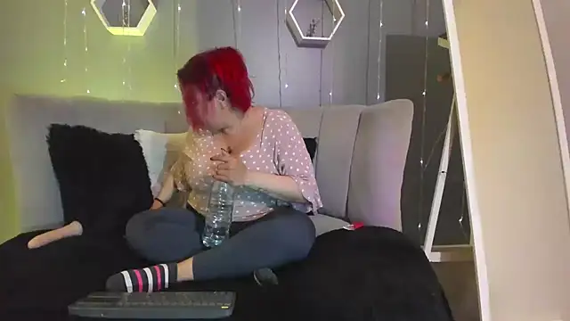 Sammy owens  online show from 02-12-25, 04:33