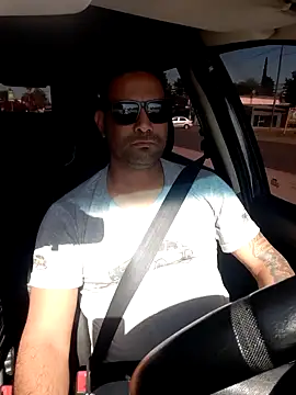 hecwil8 online show from 11-18-25, 11:58