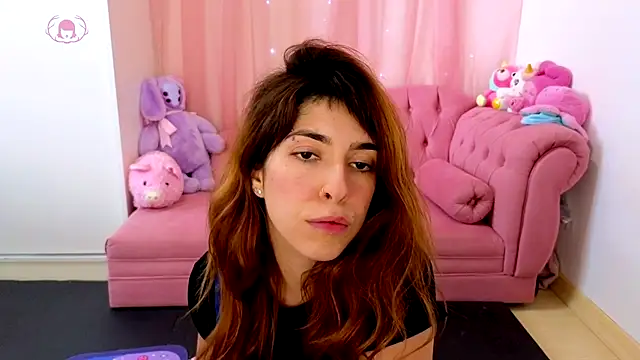 AuroraKatsy online show from 11-18-25, 08:57