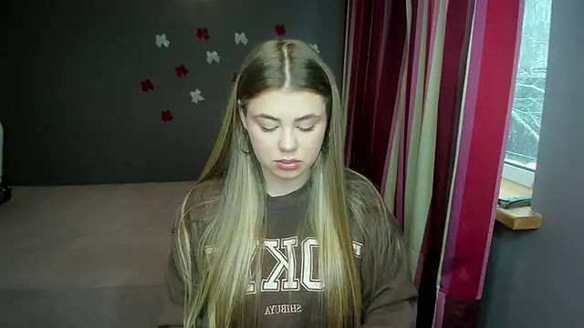 IsabellaBler online show from 01-14-26, 12:44