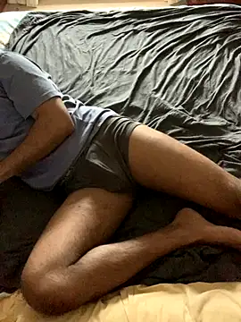 Snapshot of gaybuddy chatting on 10-27-25, 01:04 gaybuddy online show from 10-27-25, 01:04
