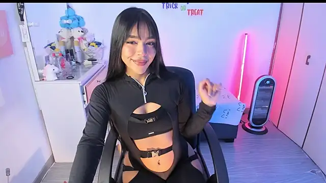 Michelle se online show from 11-02-25, 03:47