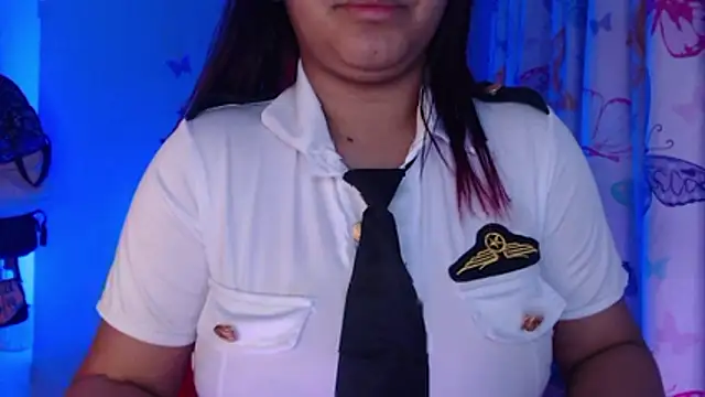 NicolleTaylor online show from 04-11-26, 11:25