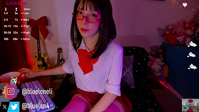 Snapshot of bluelen chatting on 02-16-25, 02:21 bluelen online show from 02-16-25, 02:21