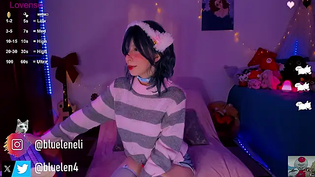 Snapshot of bluelen chatting on 02-21-25, 12:06 bluelen online show from 02-21-25, 12:06