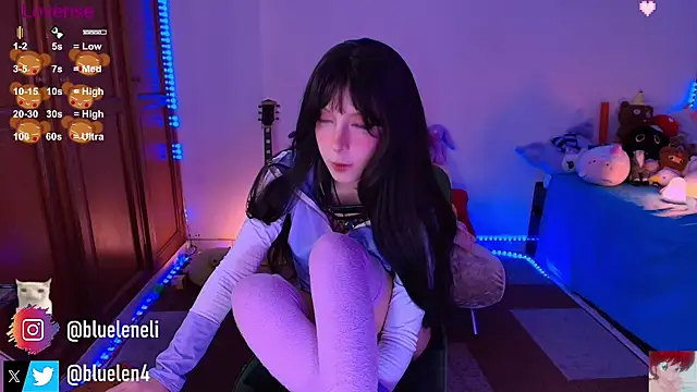 Snapshot of bluelen chatting on 09-27-25, 11:48 bluelen online show from 09-27-25, 11:48