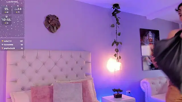 Snapshot of Brann_tadzio chatting on 02-18-25, 12:49 Brann tadzio online show from 02-18-25, 12:49