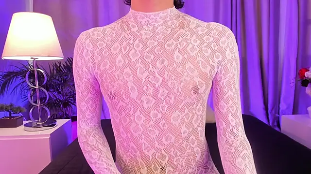 Snapshot of Brann_tadzio chatting on 09-24-25, 09:07 Brann tadzio online show from 09-24-25, 09:07