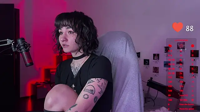 deadlysweet online show from 12-10-24, 11:30