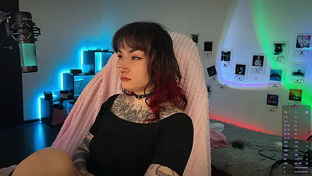 deadlysweet online show from 01-15-26, 03:22