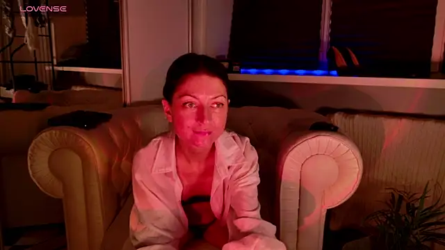 Your Little Milf online show from 03-30-26, 07:15