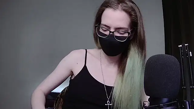 amber candyfloss online show from 12-17-24, 02:12