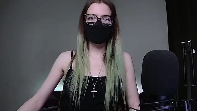 amber candyfloss online show from 12-18-24, 02:32