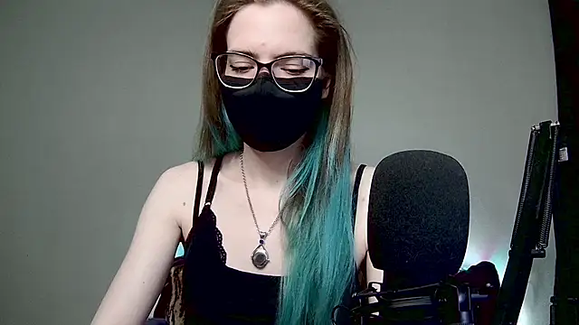 amber candyfloss online show from 02-02-25, 09:13