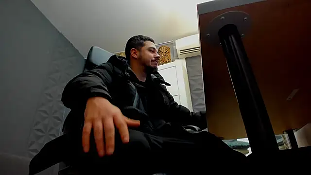 JoshKnights online show from 10-20-25, 04:57