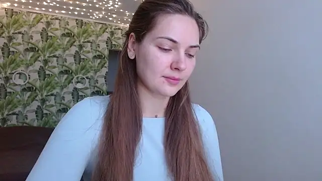 Olivia shine online show from 10-24-25, 04:20