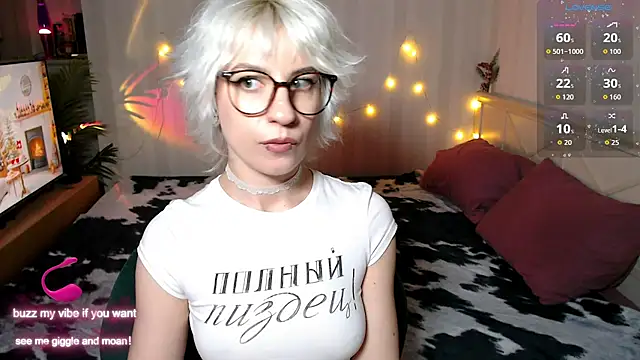  Moonlight t online show from 12-14-25, 05:51