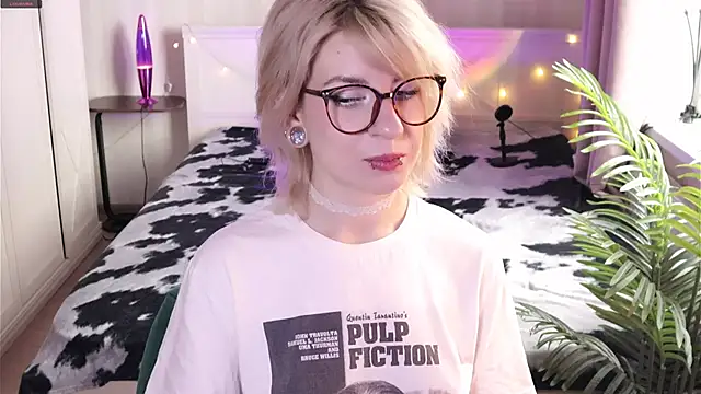  Moonlight t online show from 04-04-26, 08:45