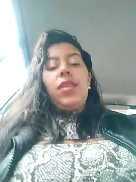 Emily Wane online show from 12-29-24, 05:33