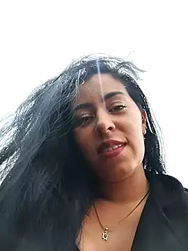 Emily Wane online show from 10-31-25, 03:35