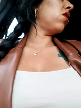 Emily Wane online show from 04-09-26, 06:24