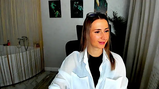 PassionGlow online show from 11-28-25, 03:20