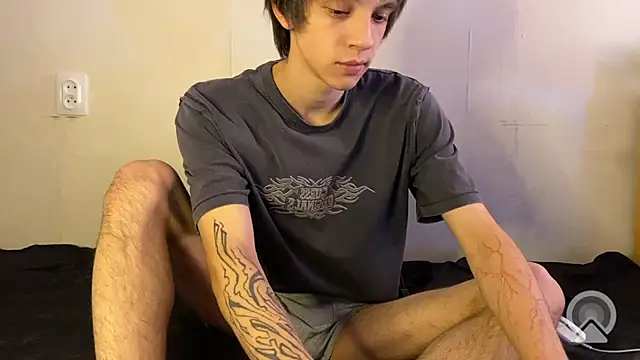 Snapshot of yoy_dee_oh chatting on 10-19-25, 11:44 yoy dee oh online show from 10-19-25, 11:44