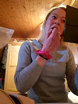 KellyBellyVX online show from 11-20-25, 11:54