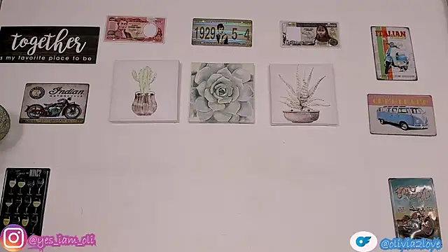 Snapshot of olivia22love chatting on 11-01-25, 11:18 olivia22love online show from 11-01-25, 11:18