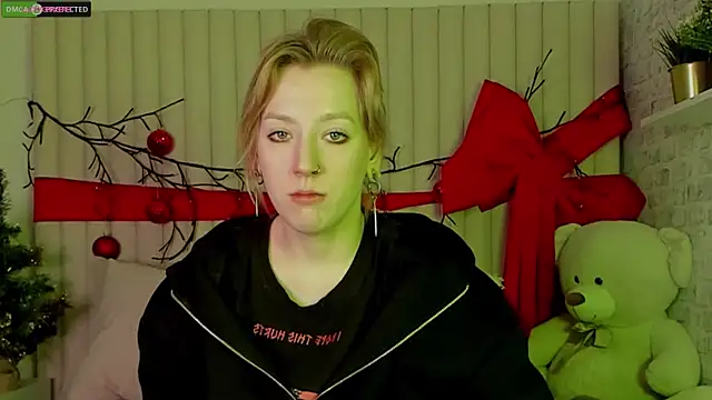 RachelCart online show from 12-22-25, 03:03