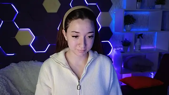 YasmineWest online show from 12-20-24, 01:14