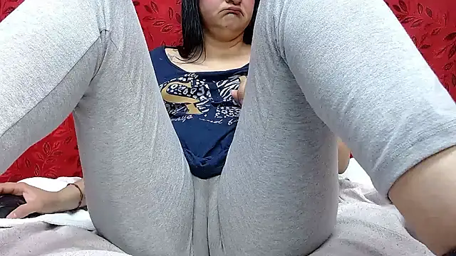 Snapshot of MELANIE_SEX69 chatting on 01-05-26, 09:29 MELANIE SEX69 online show from 01-05-26, 09:29