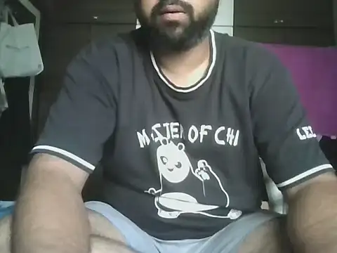 Snapshot of ROCKY15272a chatting on 08-03-26, 02:43 ROCKY15272a online show from 08-03-26, 02:43