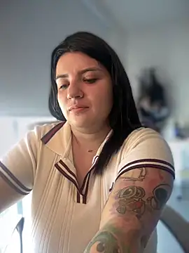 horny roomiess online show from 09-09-25, 02:16