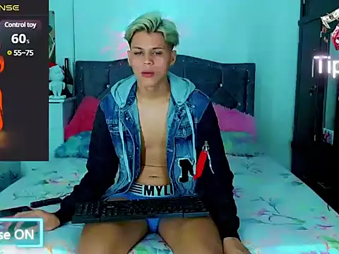 Liamscott  online show from 02-26-25, 05:09