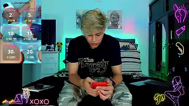 Liamscott  online show from 10-03-25, 09:34