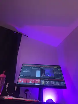 JulianaCastillo online show from 02-19-26, 09:27