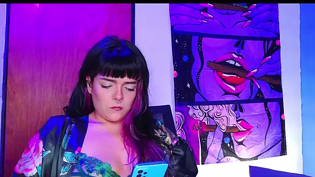 purple em69 online show from 07-07-26, 02:54