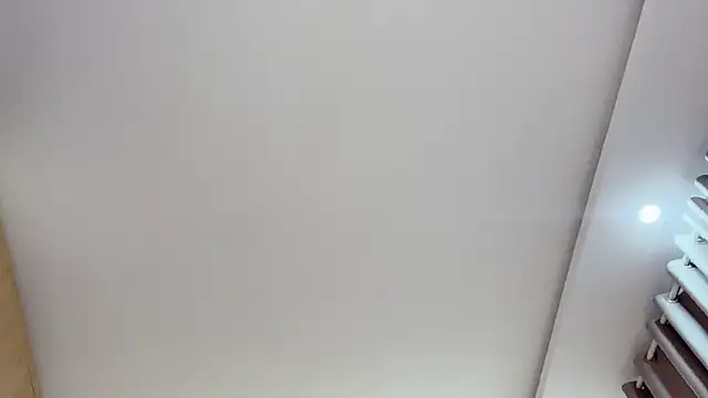 Snapshot of Jennie_Spa chatting on 12-14-24, 06:20 Jennie Spa online show from 12-14-24, 06:20