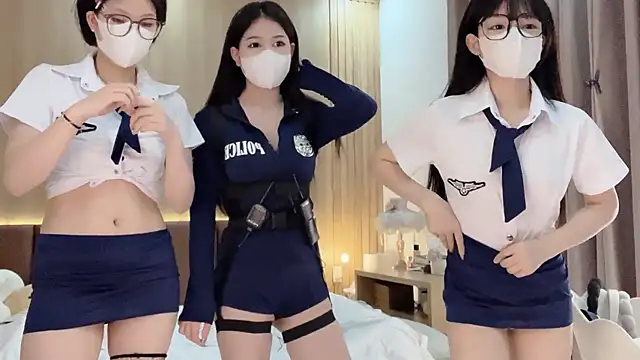 Snapshot of Jennie_Spa chatting on 02-27-25, 03:37 Jennie Spa online show from 02-27-25, 03:37