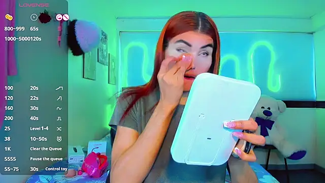 Jessica smith 1 online show from 12-20-25, 11:28